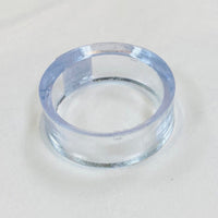 Clear acrylic ring holder with simple band design for Acrylic & Metal Stands Q152