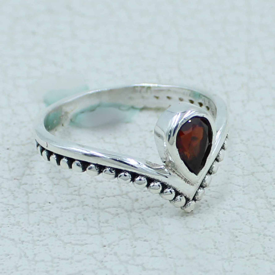 Garnet faceted V-shape sterling silver ring BC0410 with teardrop stone