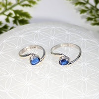 Kyanite faceted sz 5.75 swoop silver ring #BC1081 with blue oval gem