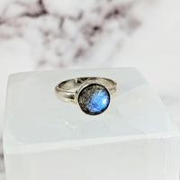 Labradorite Sz 6 S.S. Round Ring #LV3024 showcasing a stunning blue moonstone
