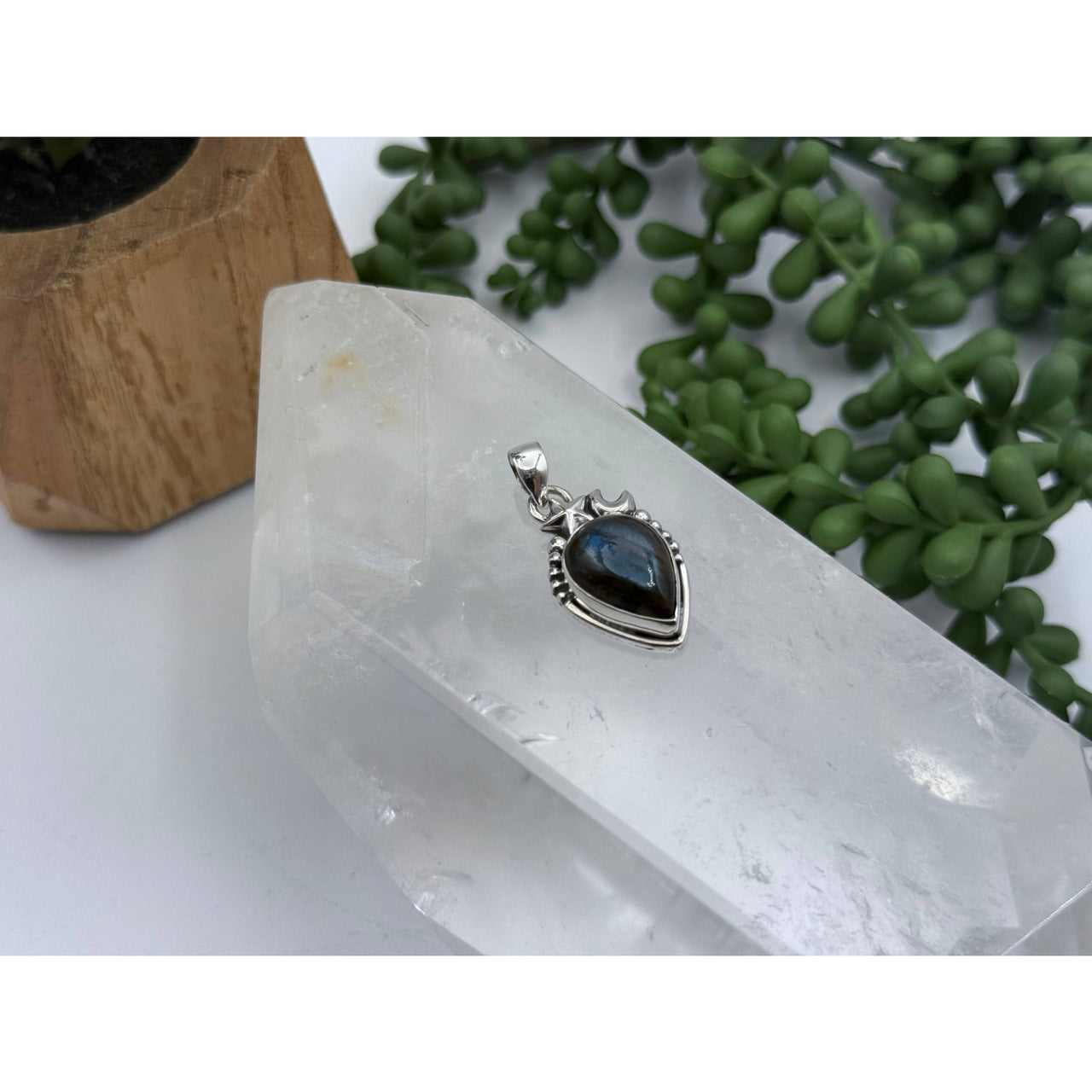 Labradorite teardrop gemstone pendant in silver and black, 925 sterling #LV9522