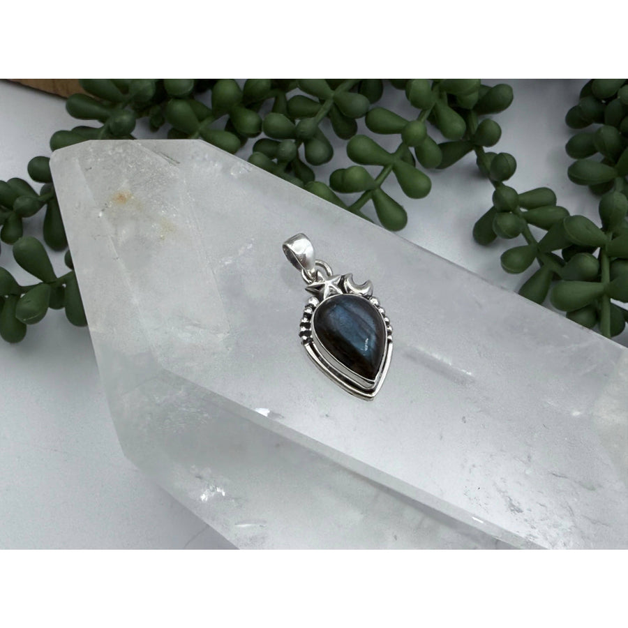 Silver Labradorite Teardrop Pendant Necklace #LV9522