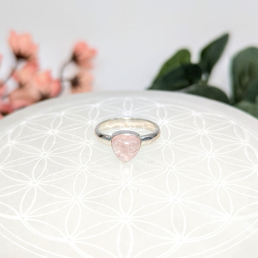 Silver ring with pink Morganite gemstone in a triangle setting, size 8
