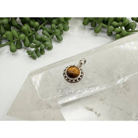 Tiger Eye Circle Gemstone Pendant Necklace in Sterling Silver LV9539
