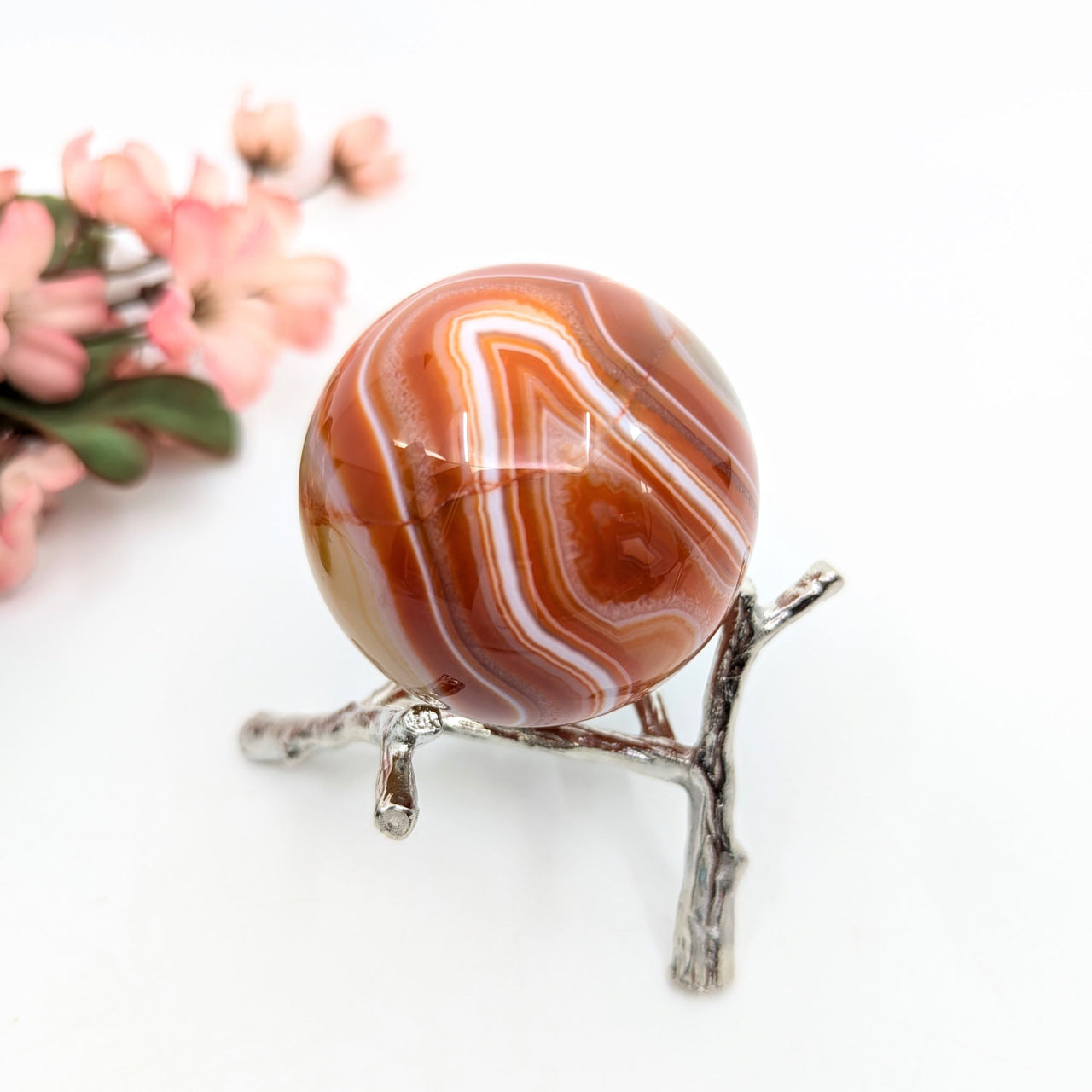 Banded agate sphere on Silver Stand for Triple Branch 2 Metal Sphere Stand LV8858